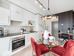 Stallion Suites - Entertainment District