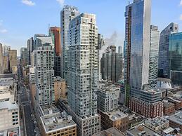 Stallion Suites - Entertainment District