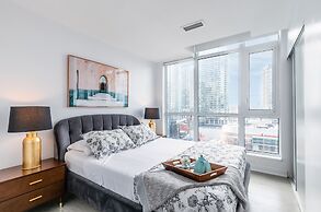 Stallion Suites - Entertainment District