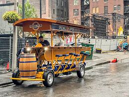 Stallion Suites - Entertainment District