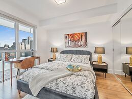 Stallion Suites -  Downtown Toronto