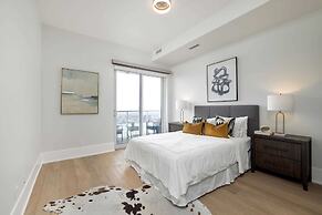 Stallion Suites -  Downtown Toronto