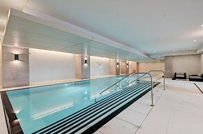 Stallion Suites Yorkville