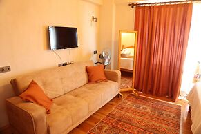 ISTLADA TAS EV APART