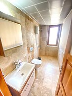 ISTLADA TAS EV APART