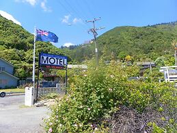 Beachside Sunnyvale Motel