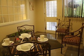 El Patio Suites