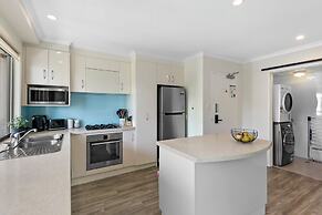 The Oasis Apartments and Treetop Houses