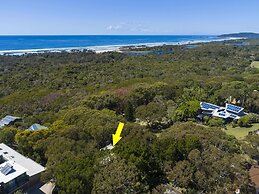 The Oasis Apartments and Treetop Houses