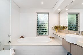 The Oasis Apartments and Treetop Houses