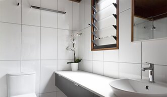 The Oasis Apartments and Treetop Houses