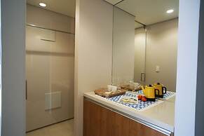 Jeju Bom Stay & Art Gallery