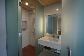 Jeju Bom Stay & Art Gallery