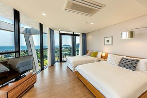 Jeju Bom Stay & Art Gallery