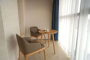 Jeju Bom Stay & Art Gallery