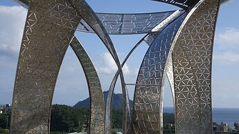 Jeju Bom Stay & Art Gallery