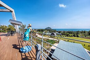 Jeju Bom Stay & Art Gallery