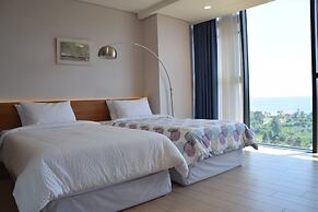 Jeju Bom Stay & Art Gallery