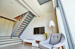 Jeju Bom Stay & Art Gallery