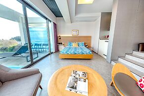 Jeju Bom Stay & Art Gallery