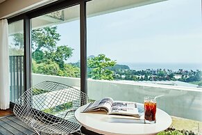 Jeju Bom Stay & Art Gallery