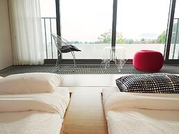 Jeju Bom Stay & Art Gallery