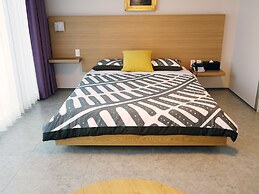 Jeju Bom Stay & Art Gallery