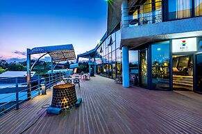 Jeju Bom Stay & Art Gallery