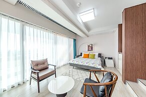 Jeju Bom Stay & Art Gallery