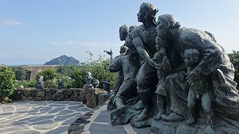 Jeju Bom Stay & Art Gallery