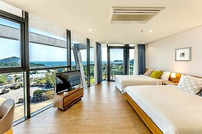 Jeju Bom Stay & Art Gallery