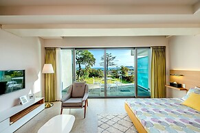 Jeju Bom Stay & Art Gallery