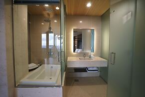 Jeju Bom Stay & Art Gallery