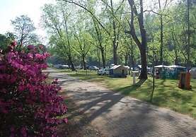 Merry Pebbles Resort & Caravan Park