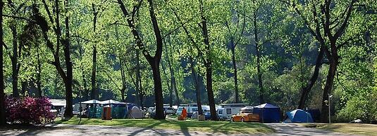 Merry Pebbles Resort & Caravan Park