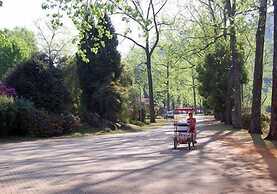 Merry Pebbles Resort & Caravan Park