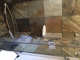 Merry Pebbles Resort & Caravan Park