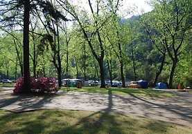 Merry Pebbles Resort & Caravan Park