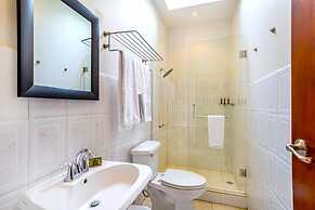 Downtown Suites
