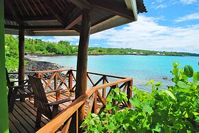 Va-i-moana Seaside Lodge