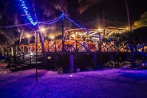 Va-i-moana Seaside Lodge