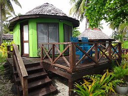 Va-i-moana Seaside Lodge