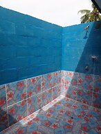 Va-i-moana Seaside Lodge