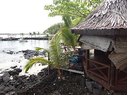 Va-i-moana Seaside Lodge