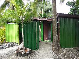 Va-i-moana Seaside Lodge