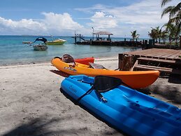 Va-i-moana Seaside Lodge