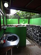 Va-i-moana Seaside Lodge