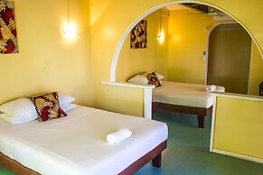 Va-i-moana Seaside Lodge