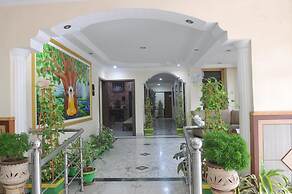 Hotel Delta International