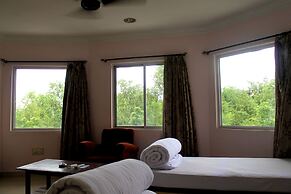 Hotel Delta International